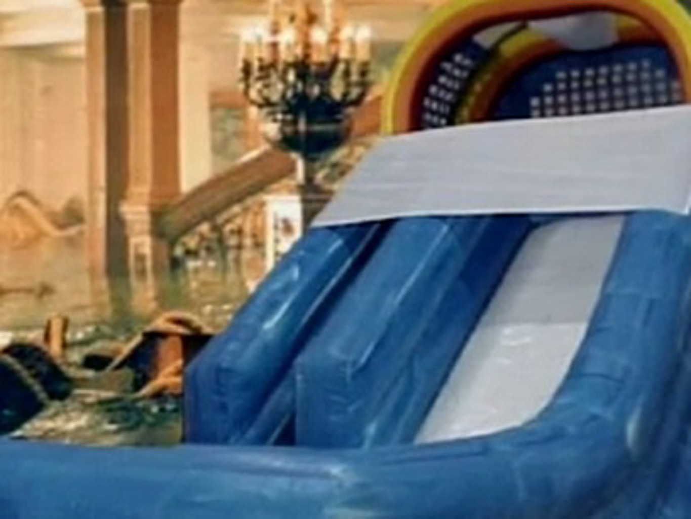 Das Denkmal für den unbekannten Finanzsoldaten