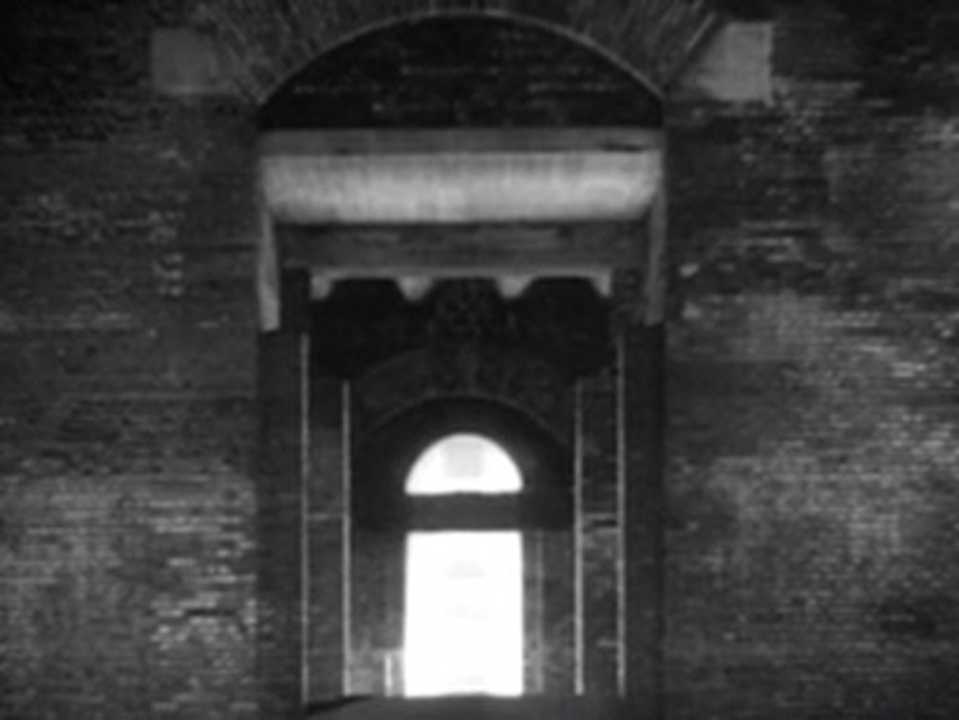 Brutalität in Stein