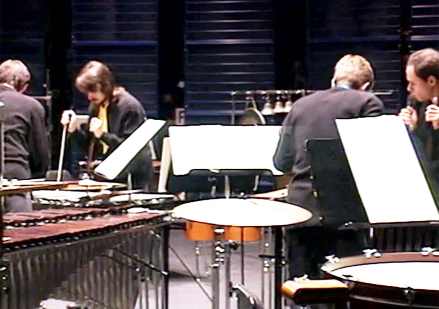 Musikavantgarde und Zeitgeschichte