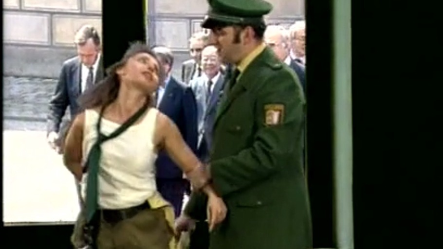 Liebe & Sünde im Polizeieinsatz (Exzerpt)