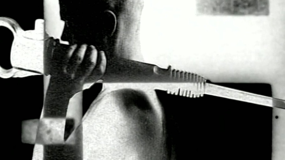 Das Gold des Menschen ist sein Körper