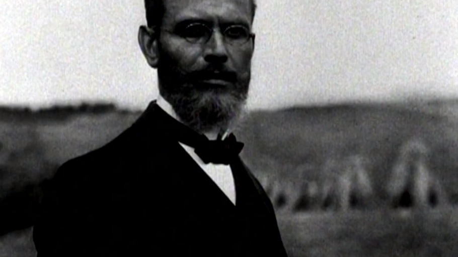 Der Lehrer als Soldat des Friedens