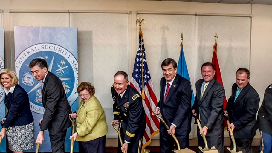 Die Macht im Cyberraum