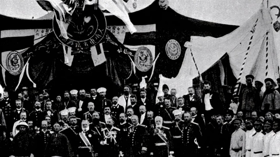 Das Projekt der Moderne im "Wilden Osten"