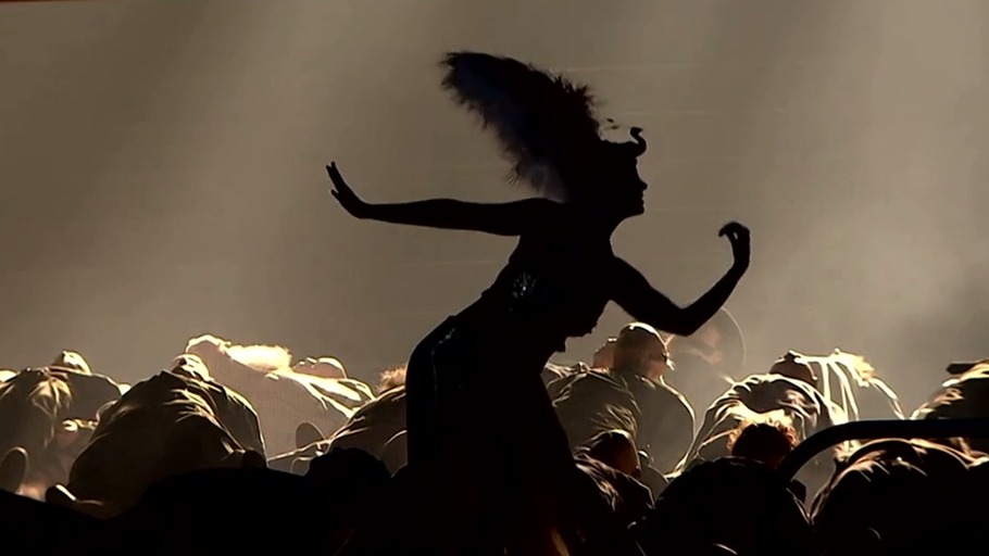 Was bedeutet "12-Ton-Musik"?