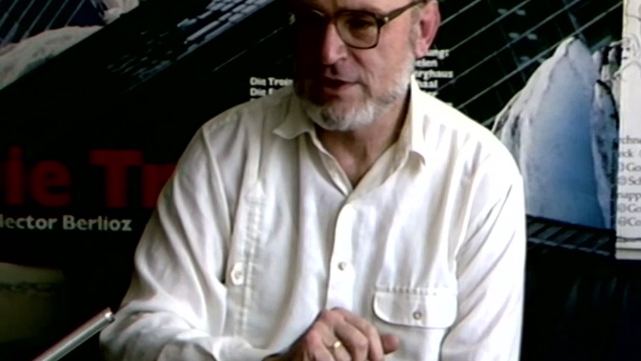 "Sachlichkeit als Luxus"