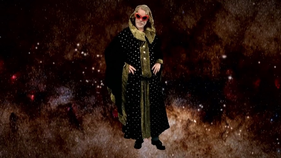 Helge Schneider als TV-Astrologe