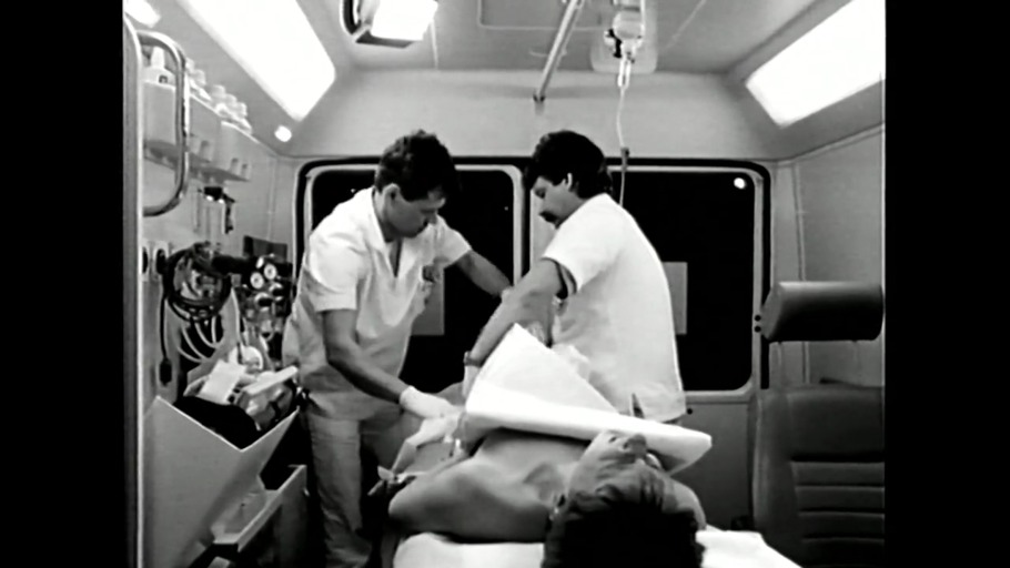 Lifepak - "Nachrichten vom Überleben und vom Tod"