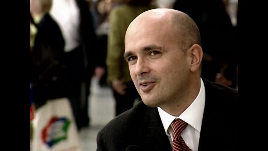 Zwischen Kapitalismus und Terror